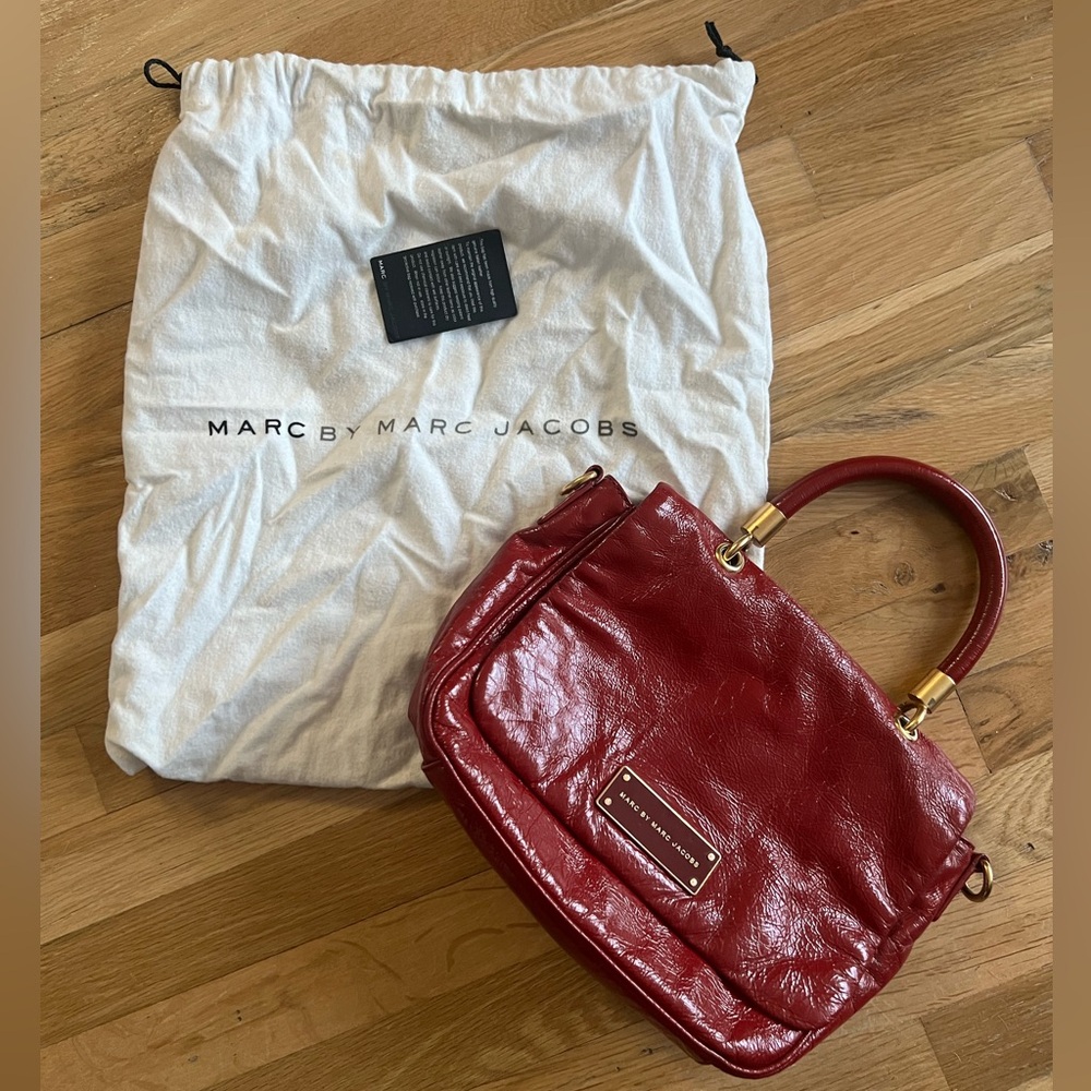 MARC JACOBS SATCHEL BAG